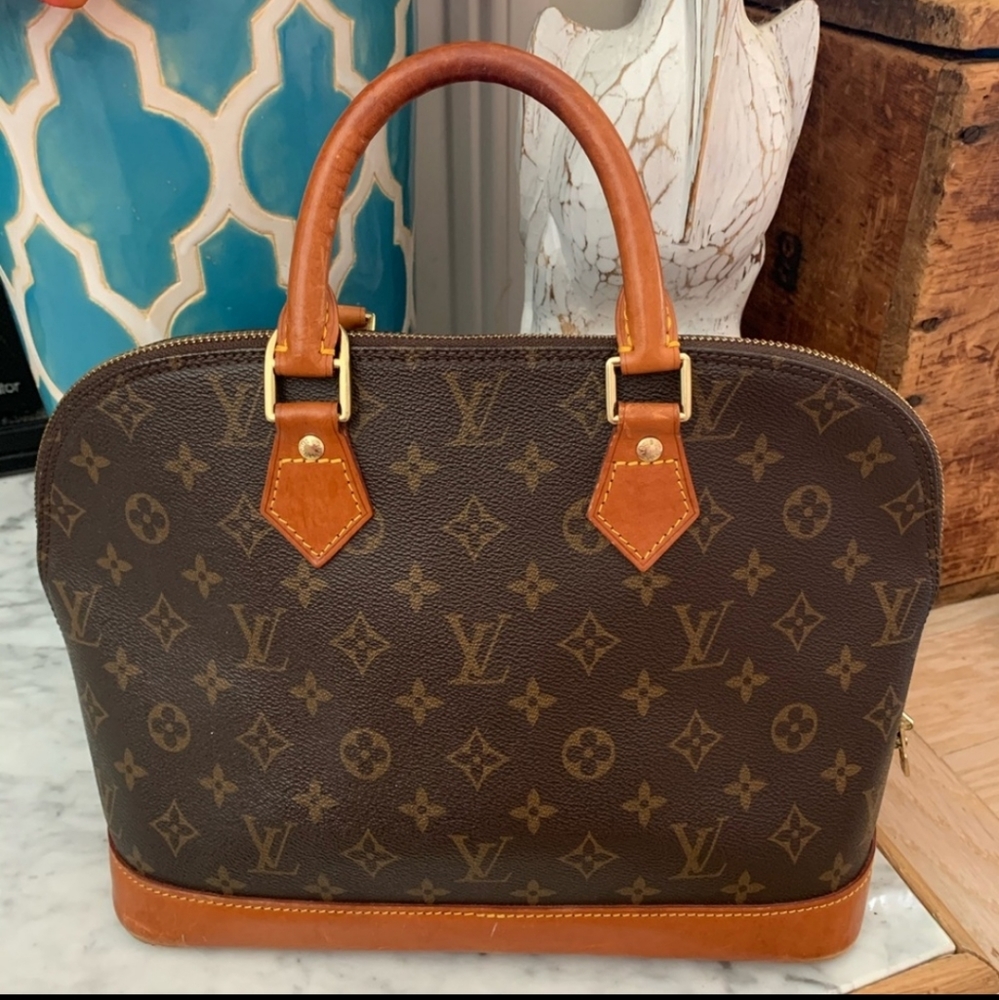 Louis Vuitton Alma bag